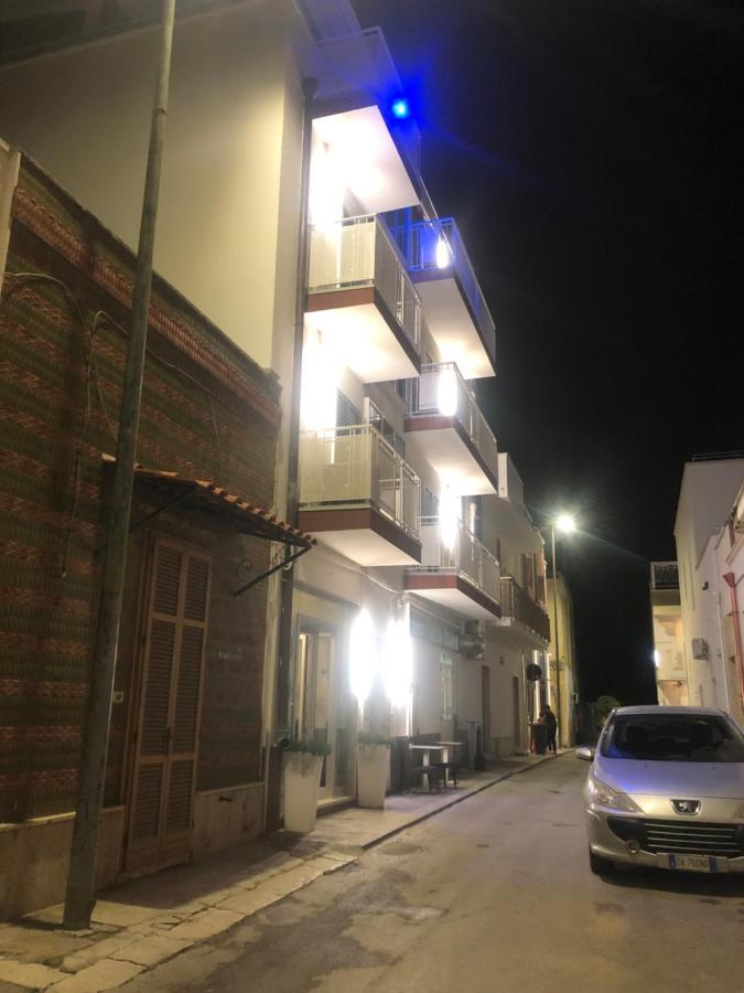 Albergo Piazza Risorgimento Porto Cesareo Exterior photo